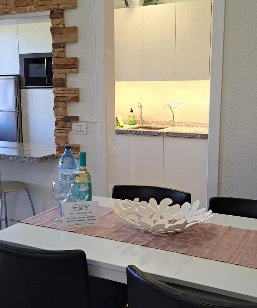 Amarillo Apartment Arona